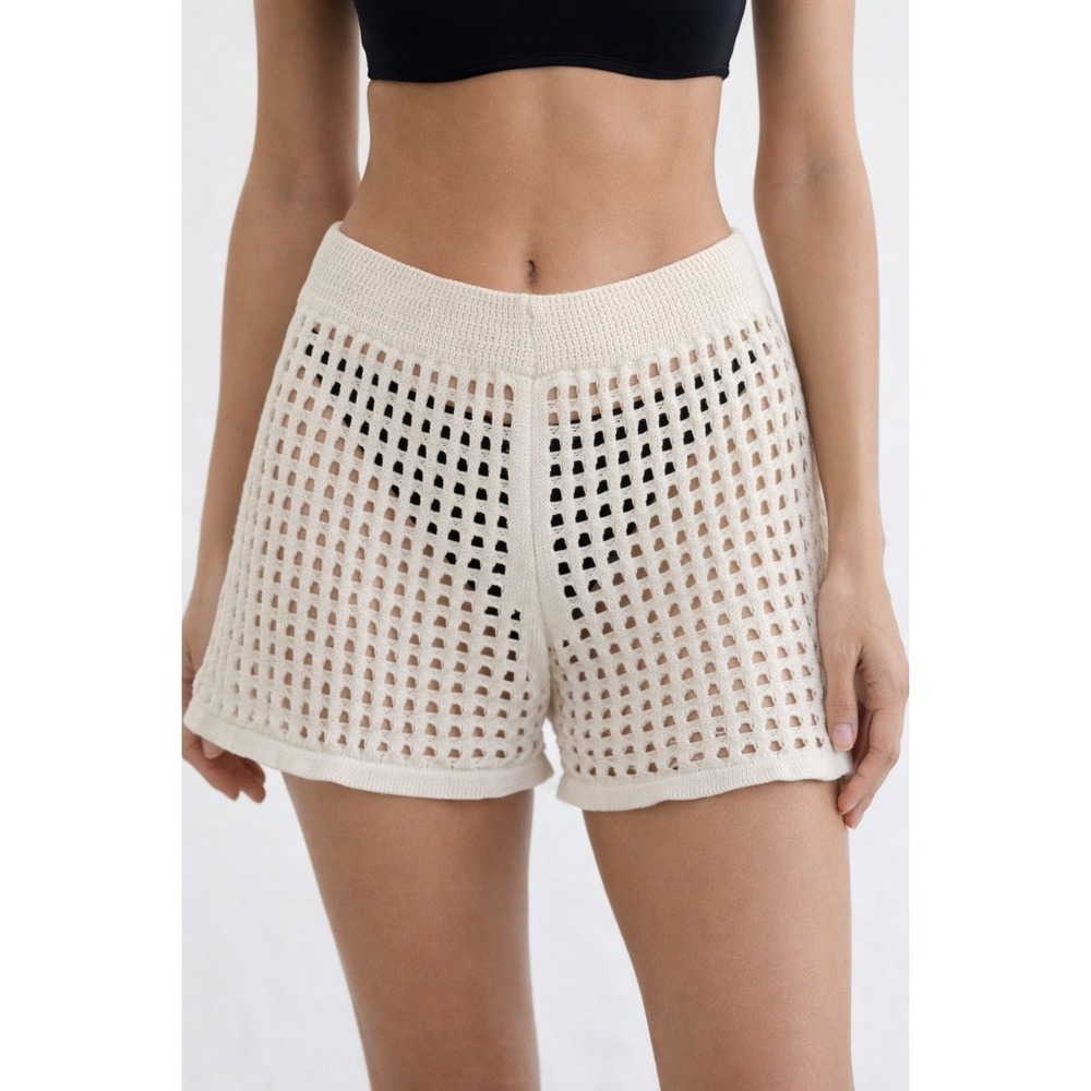 ENVY Cream Open Knit Crochet Shorts women Small Beach Festival Boho‎ NWT